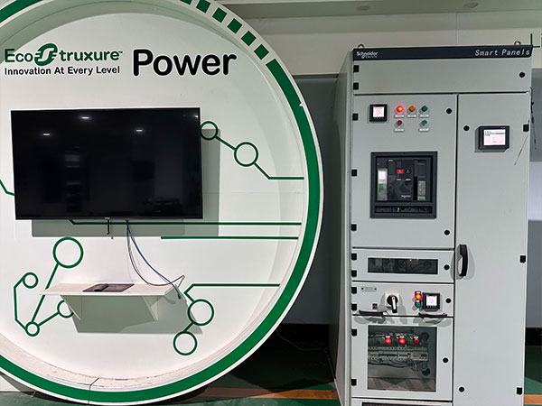 Schneider Smart Building Lighting System